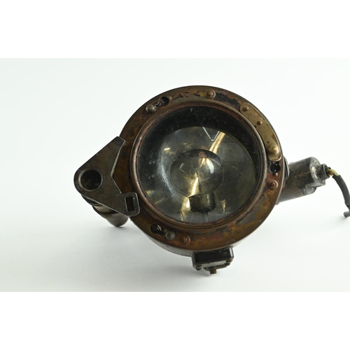 471 - Vintage WW2 Admiralty/ Naval Signalling/Morse Lamp. Pattern 5110E Serial no. 249142