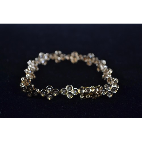 201 - 18ct gold and diamond bracelet, the diamonds together stated to weight 2.00 carats, gross weight 12.... 