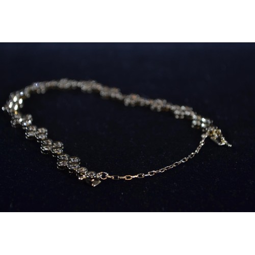 201 - 18ct gold and diamond bracelet, the diamonds together stated to weight 2.00 carats, gross weight 12.... 