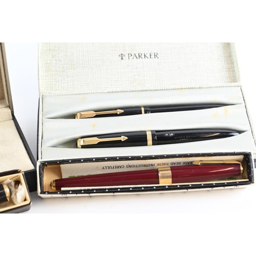 292 - Total of six Parker pens inc, Duofold, Slimfold, No17 Vacumatic. Two with rolled gold lids and all h... 