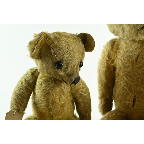 548 - Merrythought jointed teddy bear circa. 1930's with original tag to foot, golden mohair, glass eyes, ... 