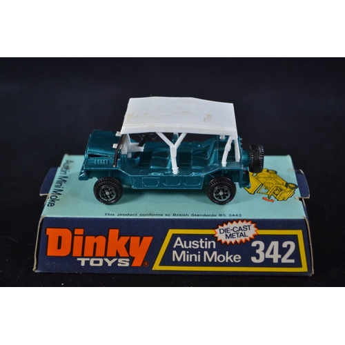 585 - Dinky Toys Austin Mini Moke 342 die cast metal.