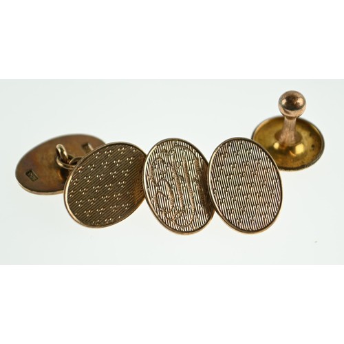 192 - 11g 9ct gold cufflinks and one unmarked stud. 