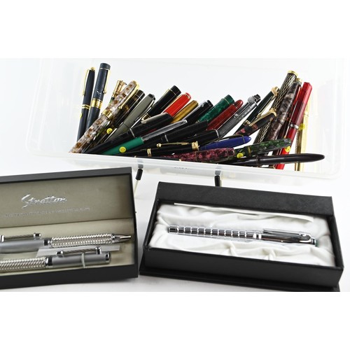 287 - A collection of 35 assorted pens, mostly fountain inc,boxed stratton and Artamis.