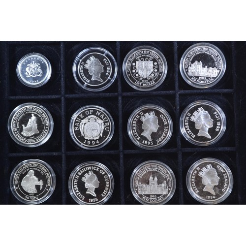 436 - Royal Mint The Official Coin Collection in Honour of H.M. Queen Elizabeth The Queen Mother twelve si... 