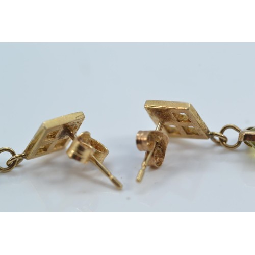 239 - Two pairs of yellow metal gold earrings, test positive for 9ct gold, set with sapphire and peridot r... 