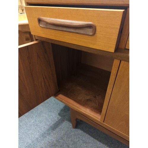 681 - Teak fresco sideboard by V.B. Wilkins for G-Plan. 84 x 152 x 46 cm