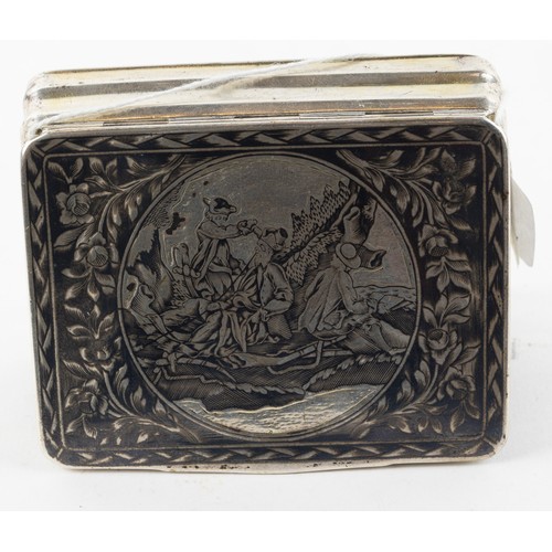 302 - Russian 84 zolotnik silver and niello box, assay maker and town marks indecipherable, the cover... 