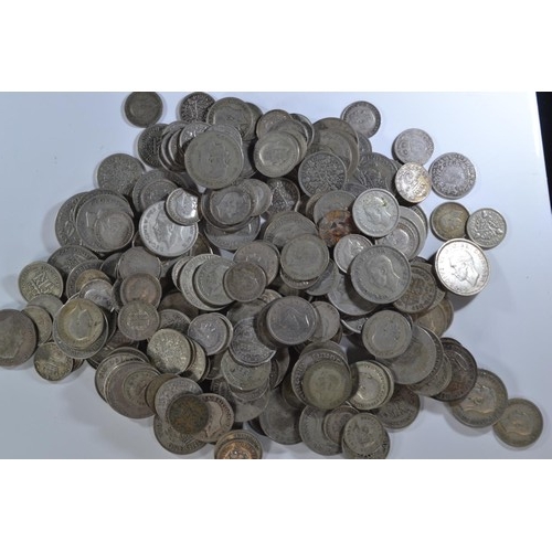 448 - 620 grams gross weight of pre-1947 coins, including mostly shillings, sixpence, threepence and other... 