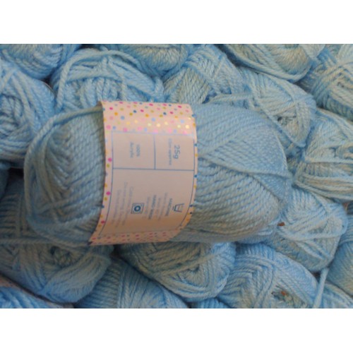 296 - 200 x 25gm acrylic baby blue yarn