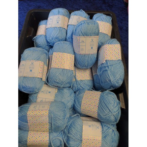 304 - 4 trays of blue yarn (25g balls) Approx. 200 balls