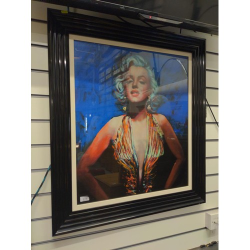 522 - Framed Marilyn Monroe art print. 79cm x 89cm inclusive of frame.