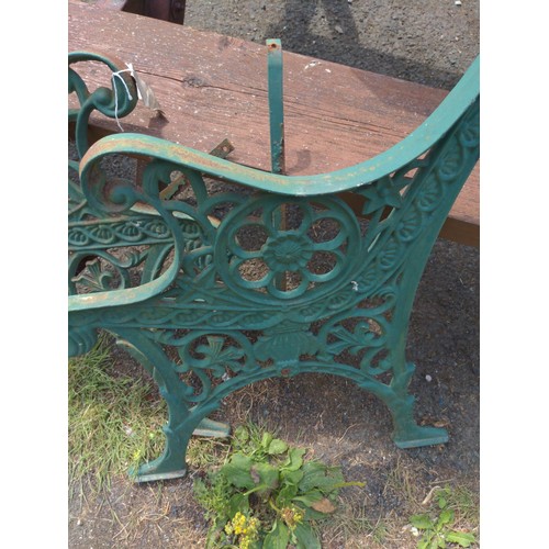 95 - Pair of green cast iron bench ends H72cm 