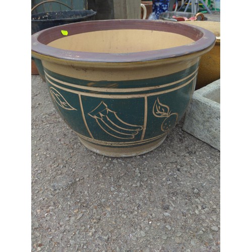 160 - Small concrete trough with two larger glazed plant pots largest pot D47cm