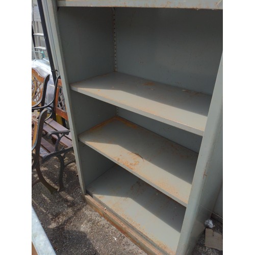 168A - Triumph metal shelf unit