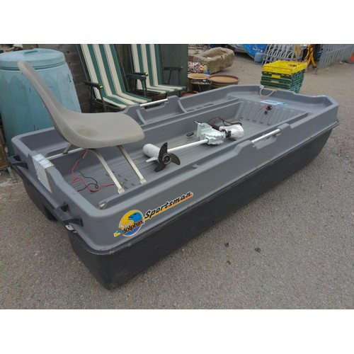 182 - Sportsman sun dolphin, Sportsman fishing boat L102inches W40inches H20inches + Watersnake Venom xs 5... 