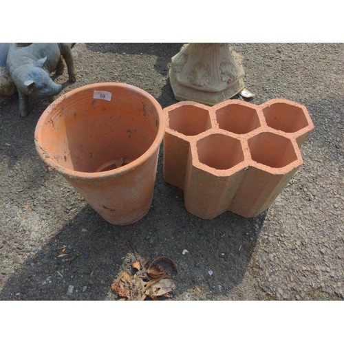 18 - terracotta pot planter + honeycomb terracotta planter