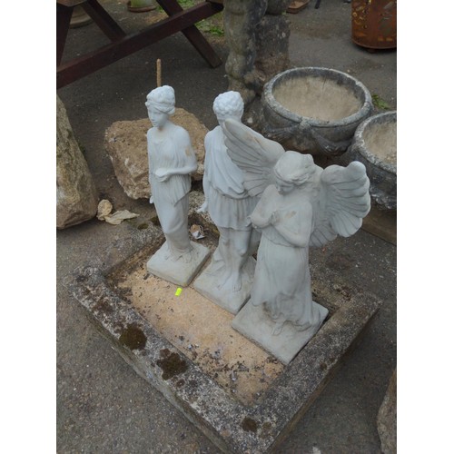 25A - 3 x resin statues man a women + angel H54cm