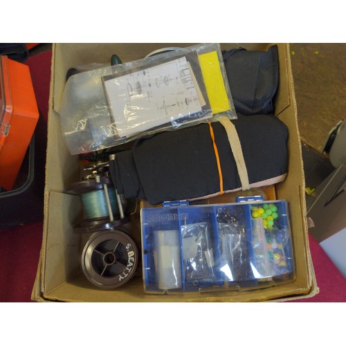 290B - Fishing tackle box  with lures and other items + cardboard box with other fishing items