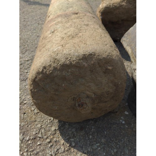 31 - Granite roller, Roller/pillar only L86cm x D23cm