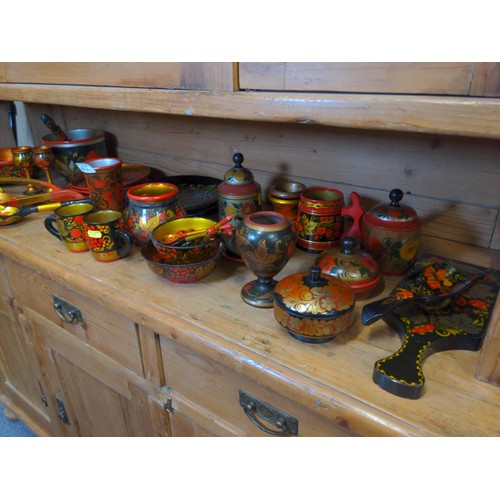 435 - Collection of vintage USSR Khokhloma hand painted kitchenware. Cups, bowls, plates etc.