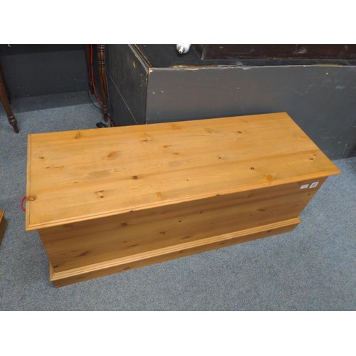 437 - Large pine blanket box/ chest . W 122 D45H47.5 cm