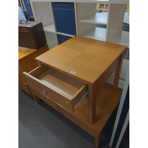 495 - Contemporary coffee table & occasional table. Matches lot 482