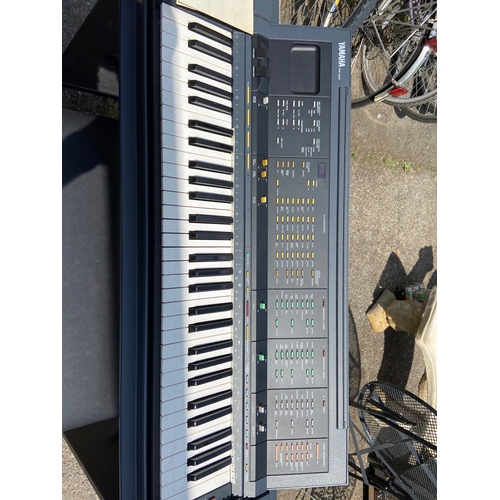 641 - Yamaha PSR-6500 keyboard plus stand and stool cables, and pedal.