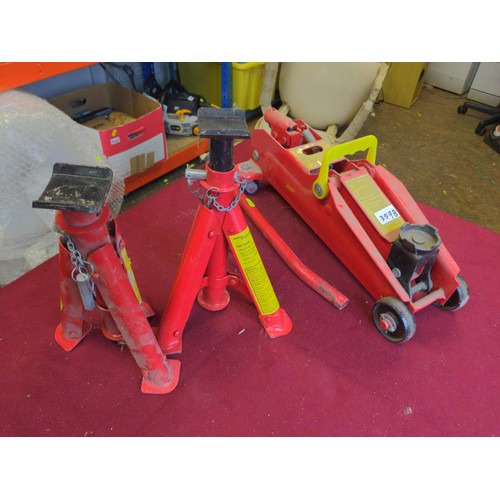 359B - Trolley jack & 2 axle stands