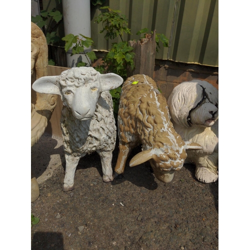 101 - plastic/fibreglass animals, 2 x sheep, 1 x dog + a pony