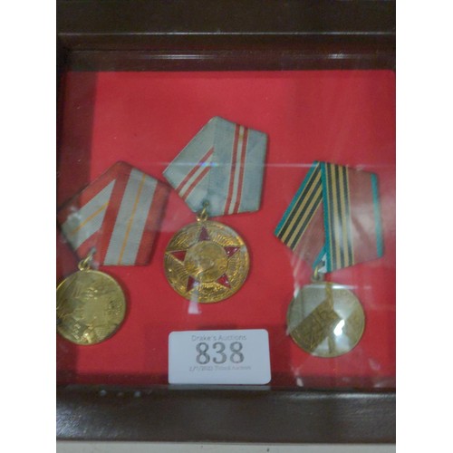 838 - Framed soviet medal trio and framed set of four space badges