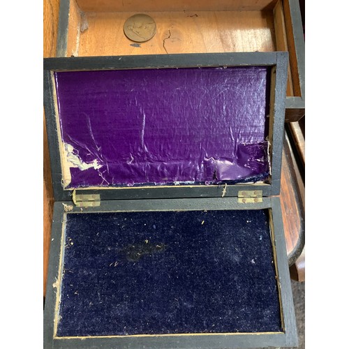 600 - Four assorted wooden boxes, one containing vintage technical drawing instruments.