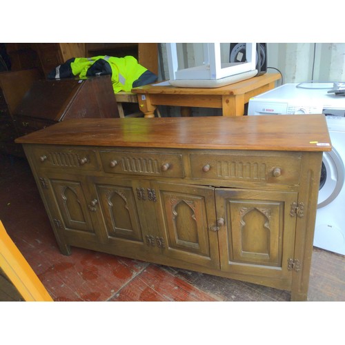 158 - Old charm oak sideboard with three drawers and two cupboards L153 x D42 x H82cm