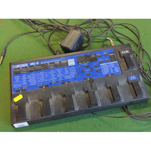 199 - Boss me-8 effects pedal with cable