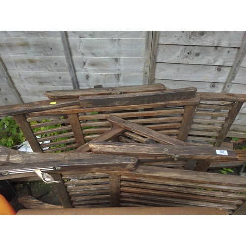 52 - 2 x teak steamer chairs AF