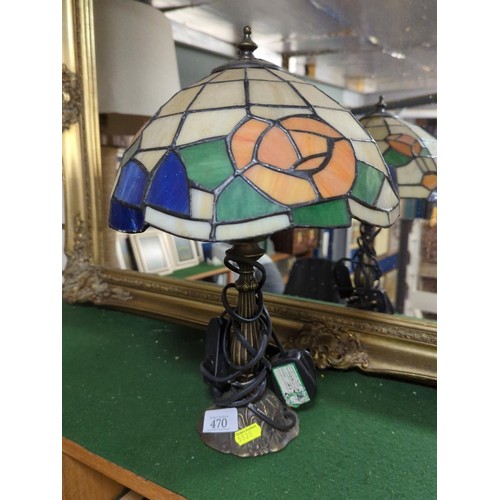 470 - Tiffany style table lamp. H39cm.