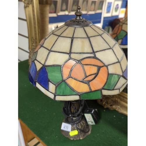 470 - Tiffany style table lamp. H39cm.