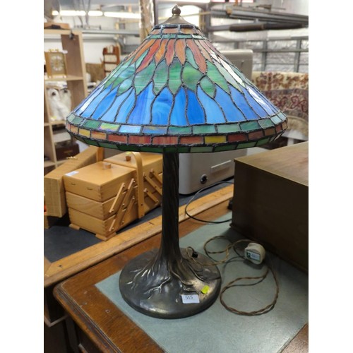 515 - Tiffany style table lamp. H64cm