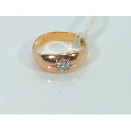 565 - 9ct rose gold ring set with single diamond measuring approx. diameter 4mm, size O, gross weight 2.83... 