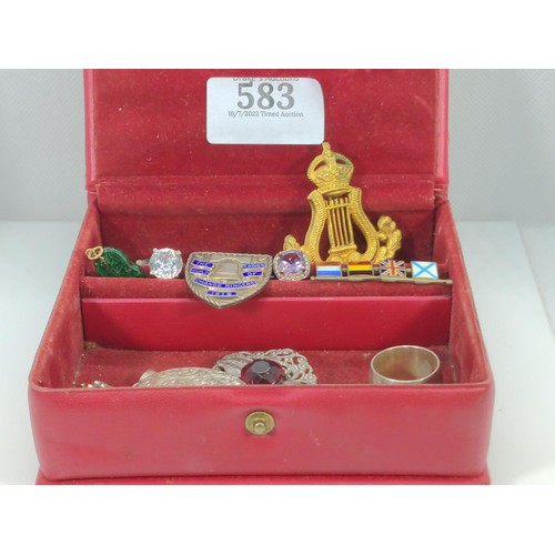 583 - Collection of mixed jewellery in red box, including silver, white metal, pendant with 9ct gold bale ... 