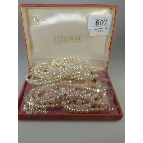 607 - Loose freshwater pearls