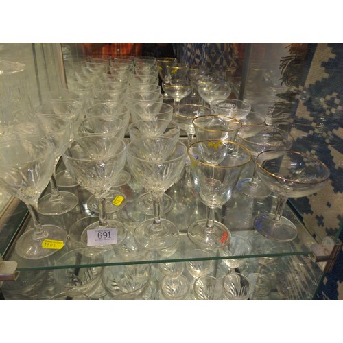 691 - Shelf of 22 glasses inc Port, Babycham x 5 & 2 Pony glasses