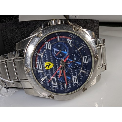 553 - Ferrari gents chronograph stainless steel wristwatch, numbered SF.04.1.14.0020 with zipped case and ... 