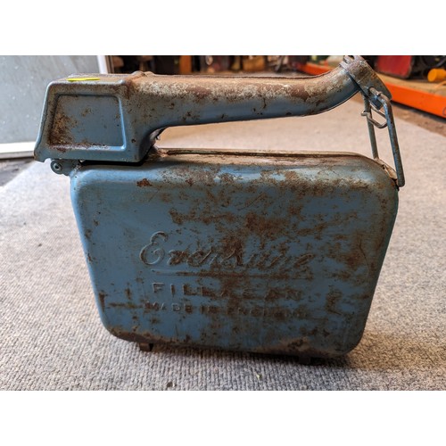 319 - Pratts vintage petrol can + Eversure vintage petrol can