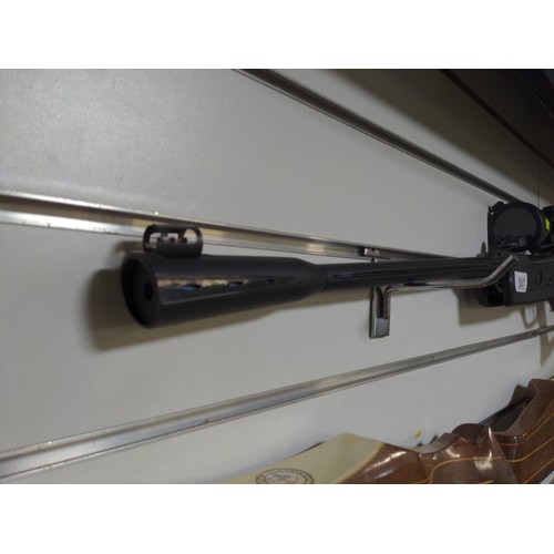 537 - Gamo 0.177 air rifle and Hawke scope, with box