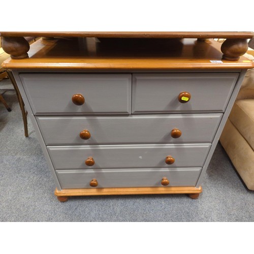 911 - Modern painted pine chest of drawers 2 over three. W84 D39.5 H80cm