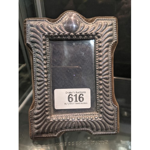 616 - Silver photo frame, Keyford Frames Ltd, London 1982, 13 x 9.5cm