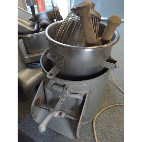 293 - Commercial Hobart mixer and mincer. (model A200 ML25097) Serial 97.075.370-T 220  -240 volt with pad... 