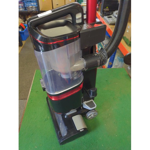 185 - Shark NV602UKT 66 Lift-away pet vacuum cleaner