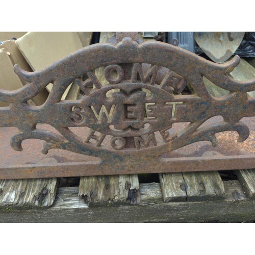 70 - Home sweet home cast iron fire fender